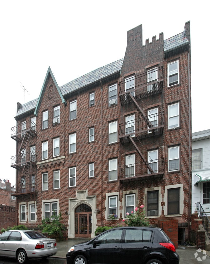 Building Photo - 368-370 79th St