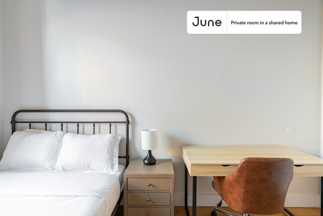Foto del edificio - Room in Shared 3 bed/1 bath home in Central Harlem