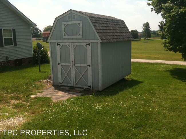 Building Photo - 11466 New Bowling Green Rd