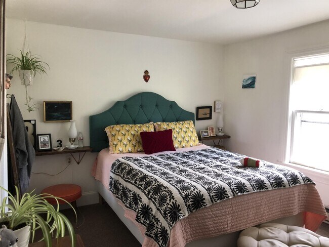 Foto del edificio - 106 E Delaware Ave