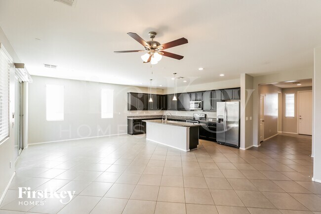 Foto del edificio - 22464 Via Del Oro