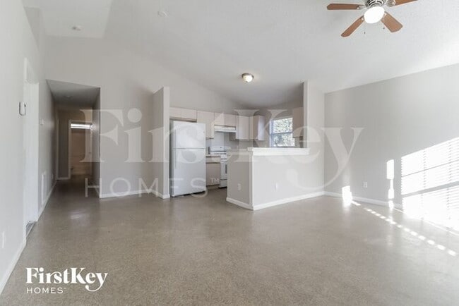 Building Photo - 5227 Aventura Blvd