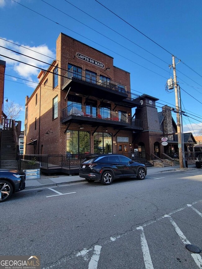 Foto del edificio - 550 E Main St