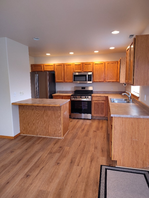 Building Photo - 2325 Merganser Dr