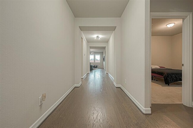 Building Photo - 8443 Manta Ray Cir