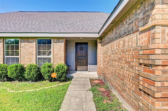 Building Photo - 5103 Temple Bell Dr