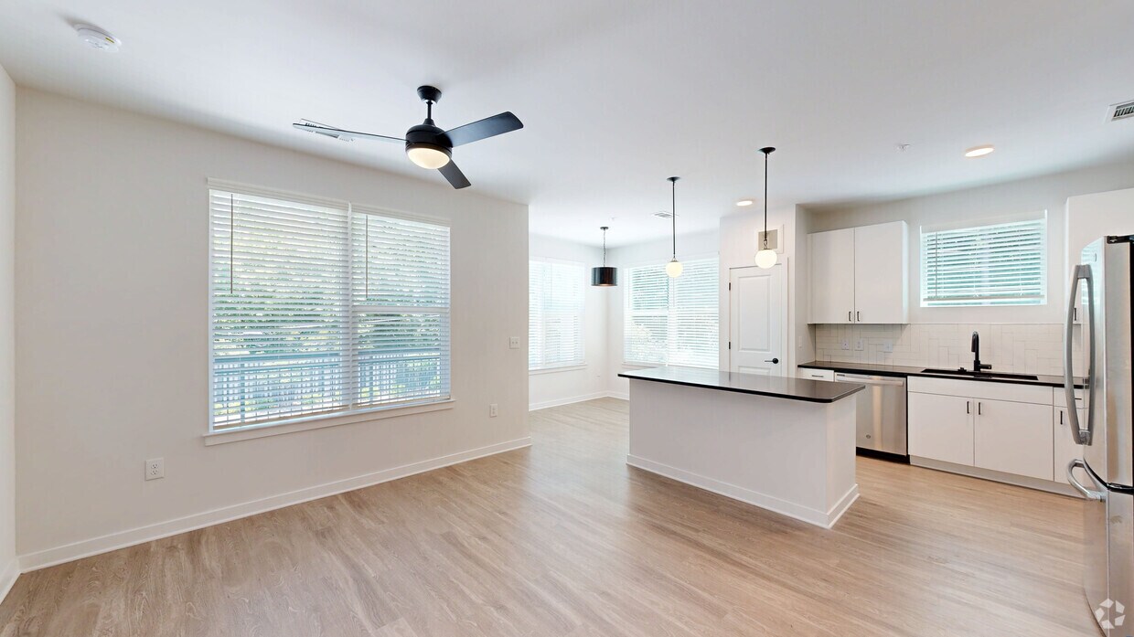 Photo - Monty Apartments