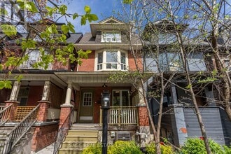Building Photo - 345 Markham St