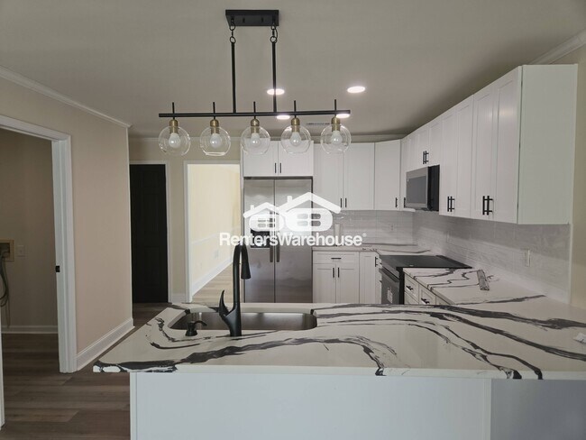 Foto del edificio - 300 Saddle Creek Ln