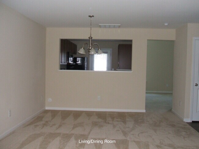 Dining - 2140 Alamar Dr