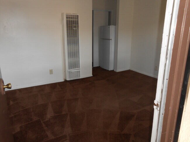 BEDROOM - 15439 Hawthorne Blvd