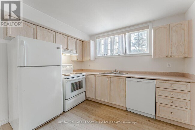 Photo du bâtiment - 12 Quinlan Rd