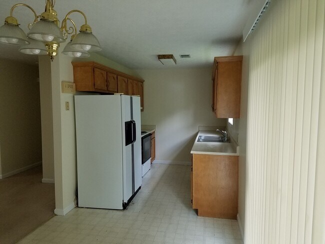 Foto del edificio - 203 Debbie Dr