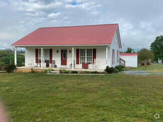 Building Photo - 830 Goodrich Rd