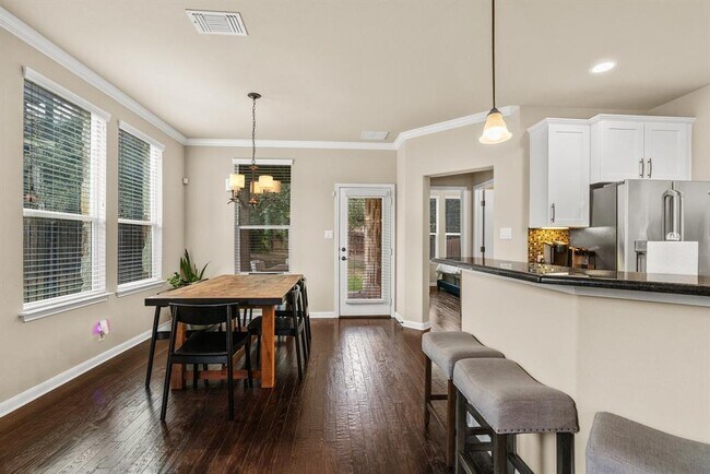 Foto del edificio - 513 S Meadowlark St