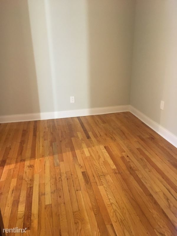 Foto del edificio - 1417 N Wood St