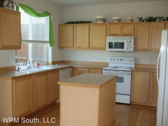 Foto del edificio - 4 br, 2.5 bath House - 1519 67th St SE