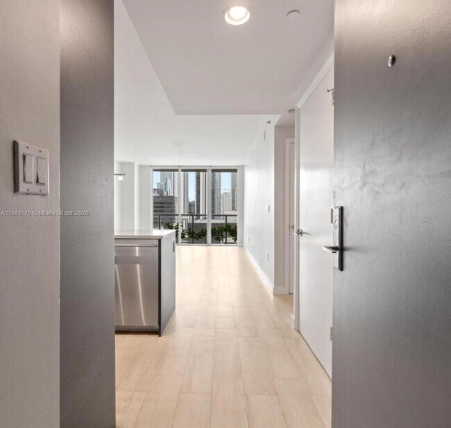 Foto del edificio - 55 SE 6th St