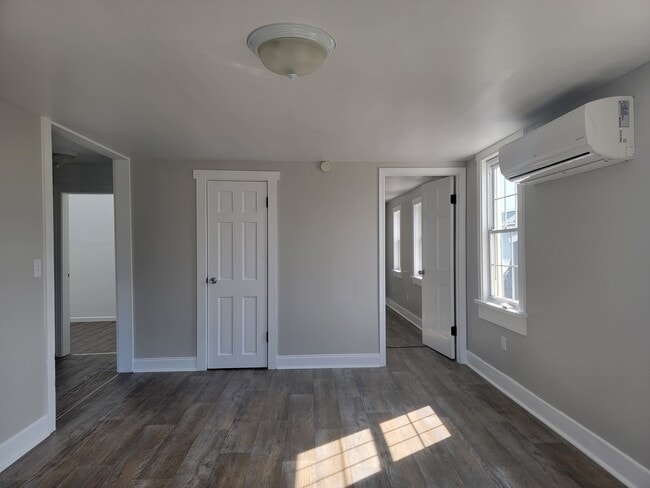 Foto del edificio - 213 N Market St