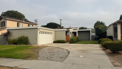 Building Photo - 15411 Fernview St