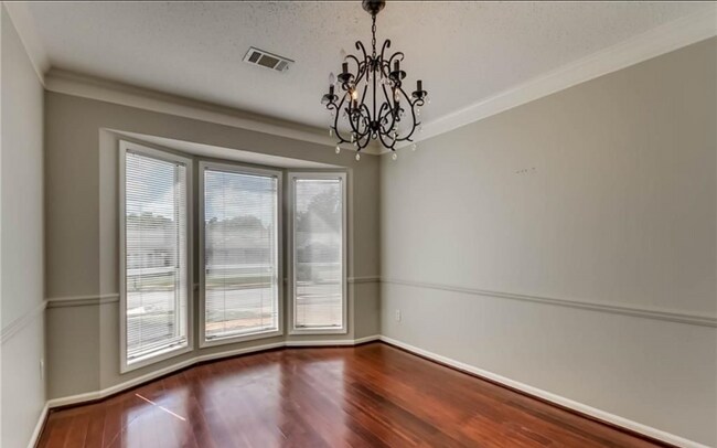 Foto del edificio - 710 Richmond Pl