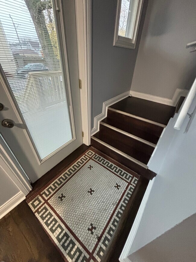 Foto del edificio - 3836 W Wabansia Ave