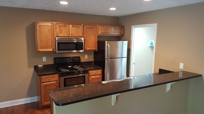 Foto del edificio - 2 Bedroom, 1 1/2 Bath House