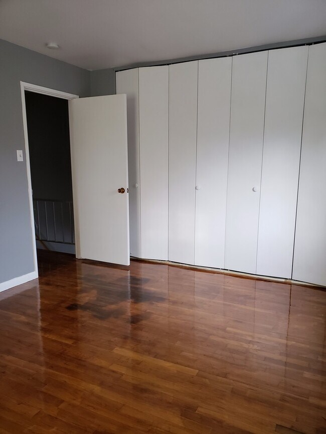 Foto del edificio - Beautiful 3 bedroom 1.5 Bathroom unit located within East Pennsboro Area School District