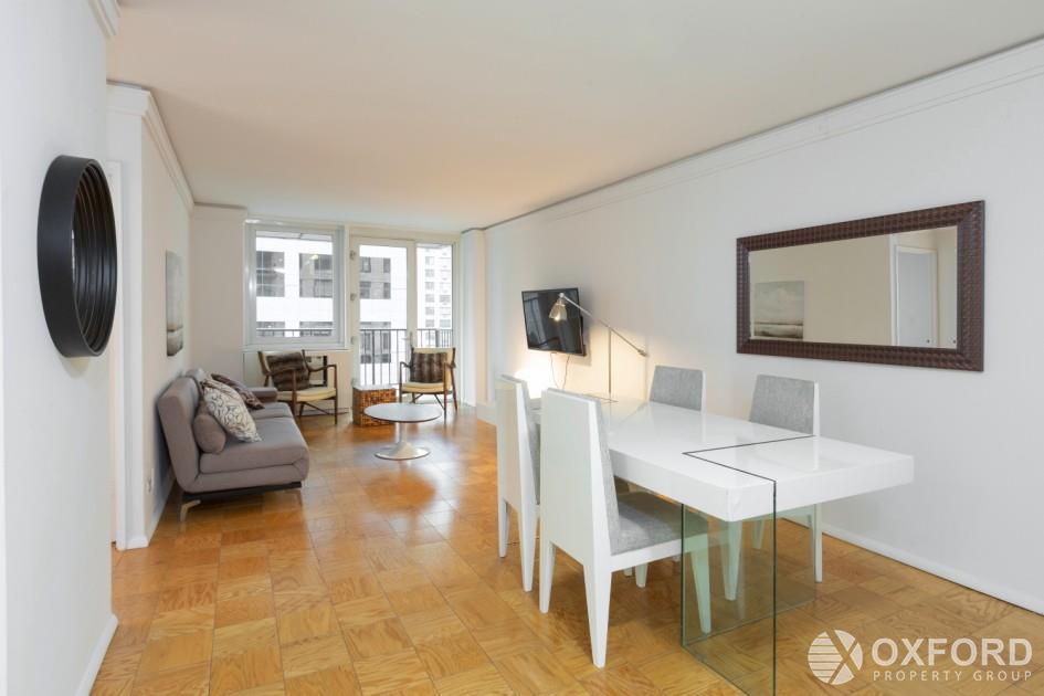 Primary Photo - 230 West 55th Street