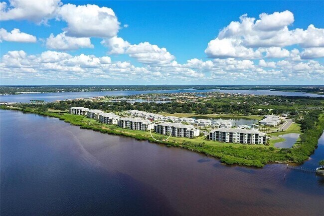 Building Photo - 910 Tidewater Shores Loop