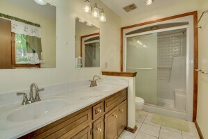 Building Photo - 234 Calloway Dr