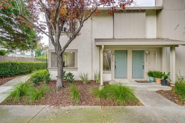 Building Photo - 2470 Kimpton Ct