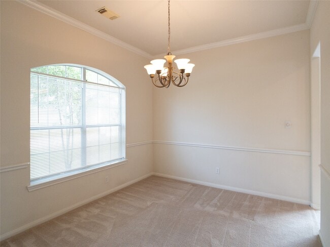 Building Photo - 2727 S Cedar Hollow Dr