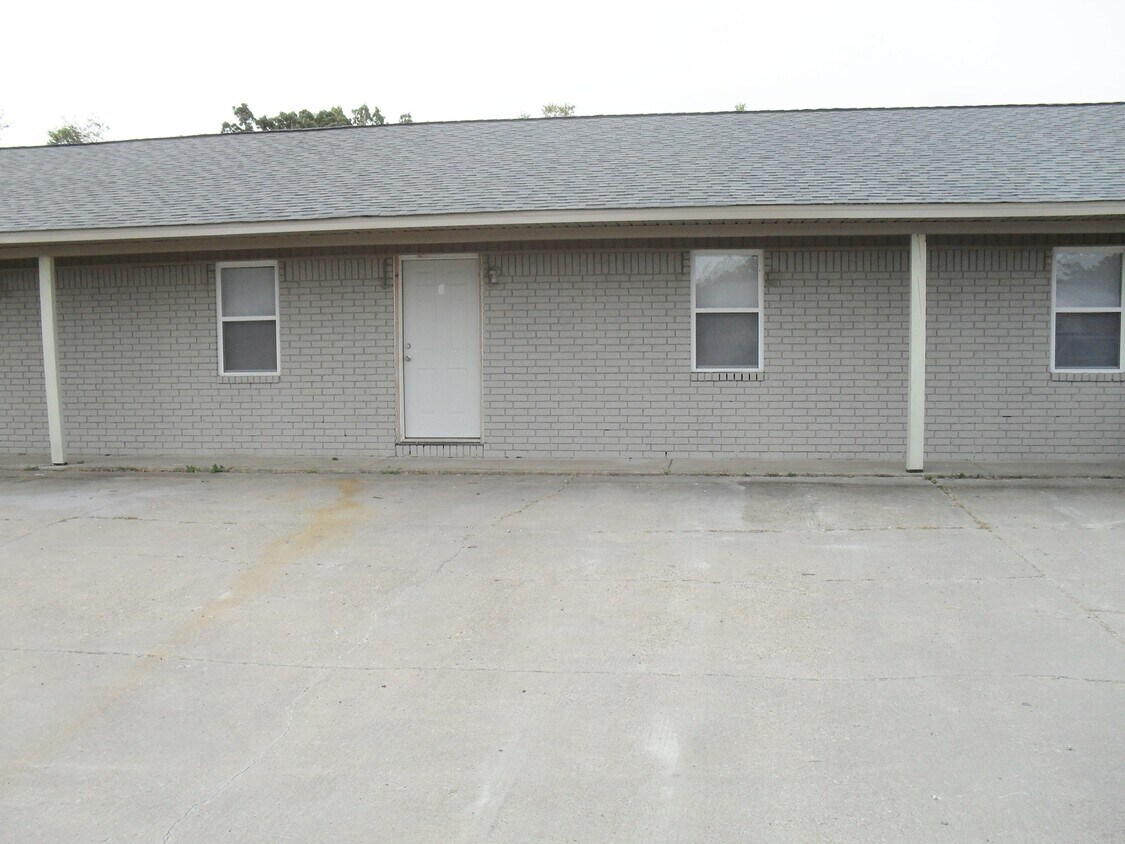 5308 Apt Dr, Jonesboro, AR 72404 Apartments - Jonesboro, AR