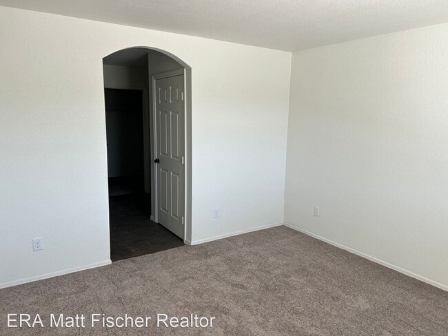 Building Photo - 4 br, 3 bath House - 7347 E 38th St
