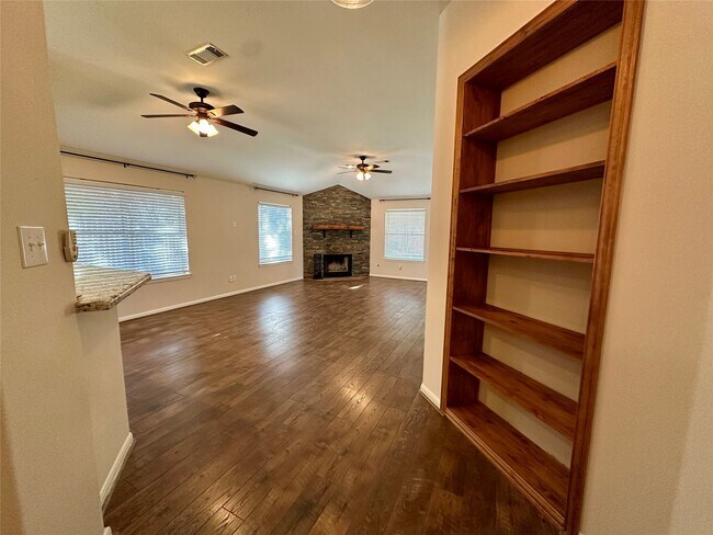 Foto del edificio - 18410 Cypress Meade Ln