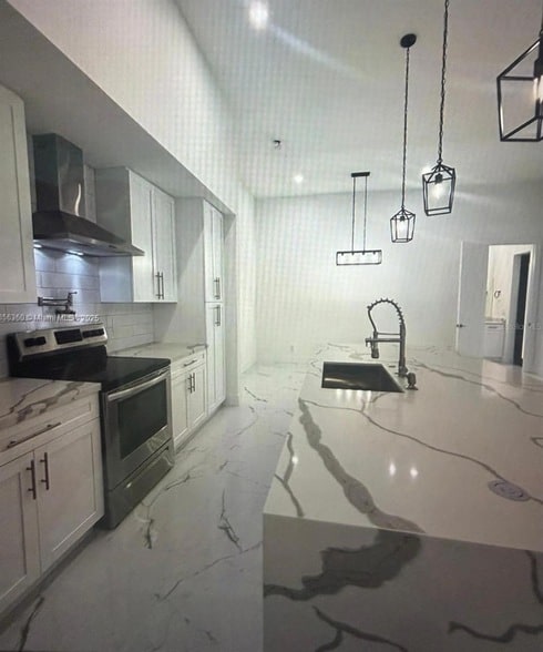 Foto del edificio - 4304 NW 27th Ln