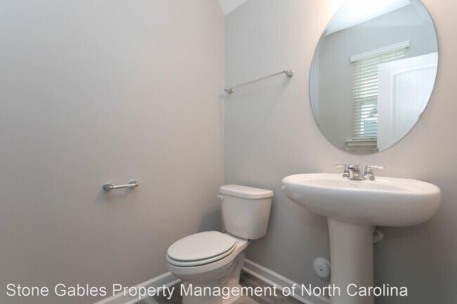 Building Photo - 3 br, 2.5 bath House - 1077 Kafka Drive