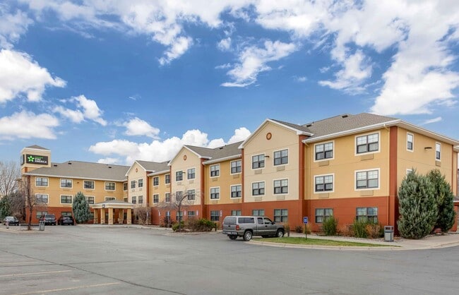 Building Photo - Furnished Studio-Billings - West End