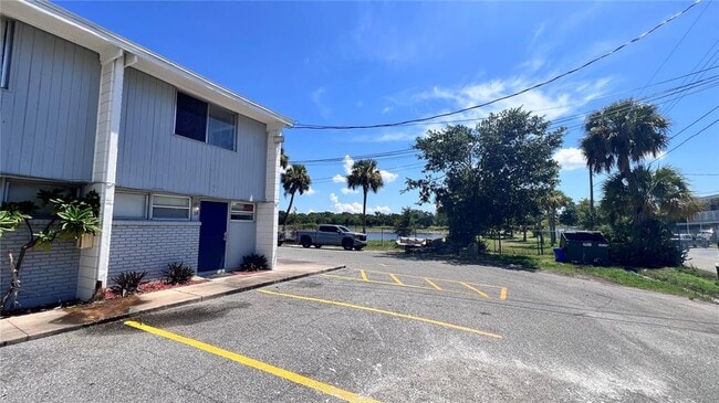 Foto del edificio - 1010 N Fiske Blvd