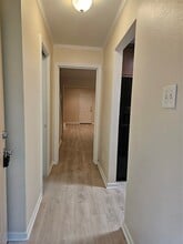 Building Photo - 1809 Saxony Ln