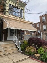 Building Photo - 4627 Sheffield Ave