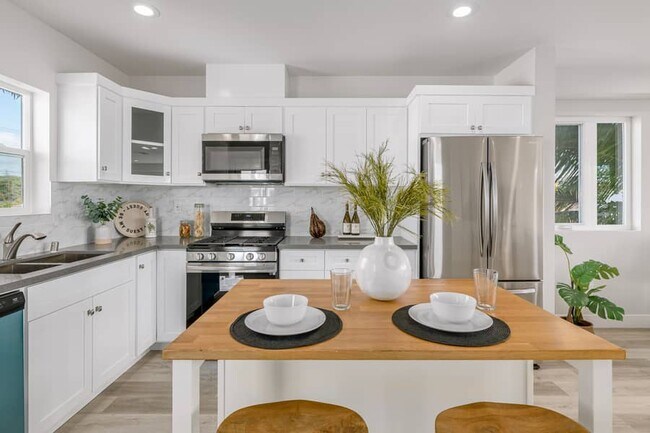 Foto del edificio - 5335 Homeside Ave