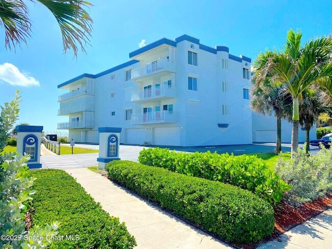 Building Photo - 2035 Jimmy Buffett Mem Hwy