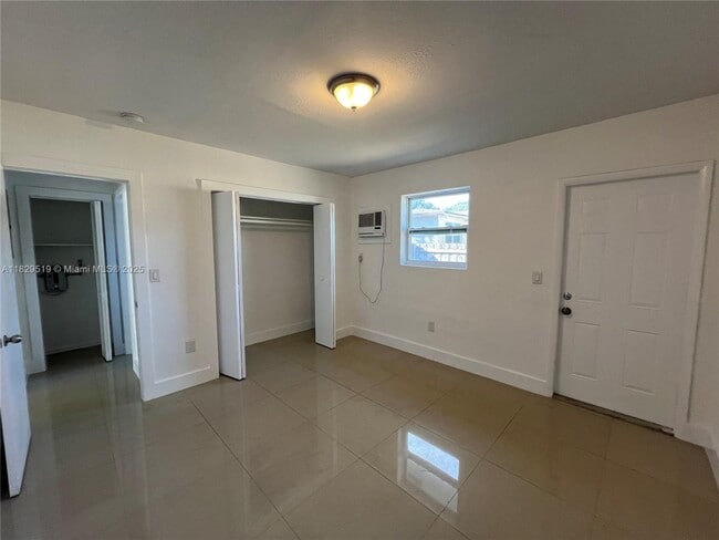Building Photo - 8390 NW 15th Ave