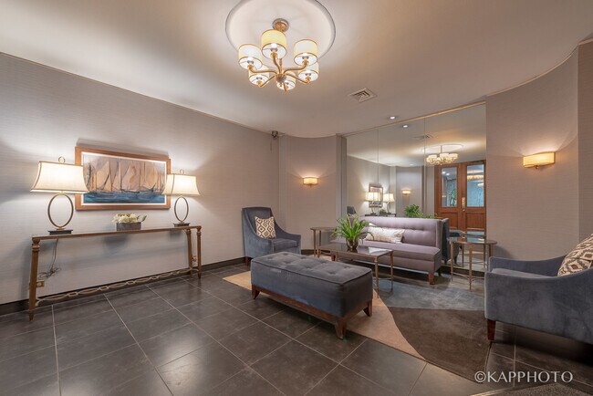 Foto del edificio - 720 W Gordon Ter