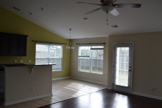 Foto del edificio - Home for Rent