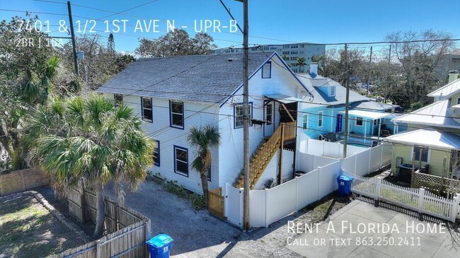 Building Photo - Coastal Charm & Convenience – Walk to the ...