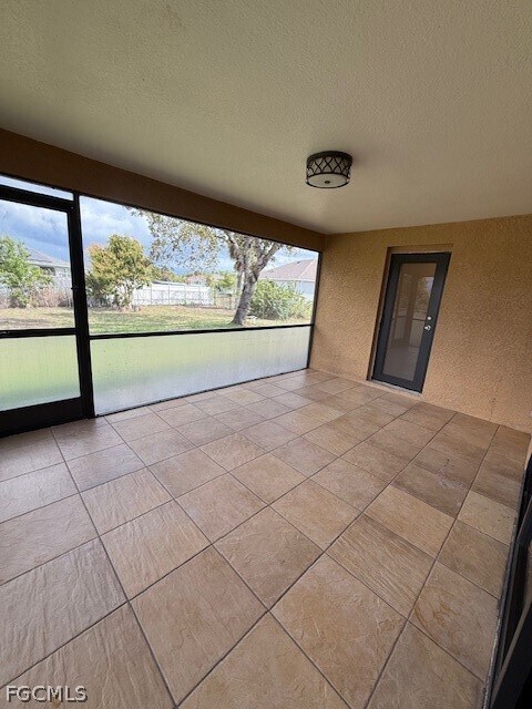 Building Photo - 3925 E Gator Cir