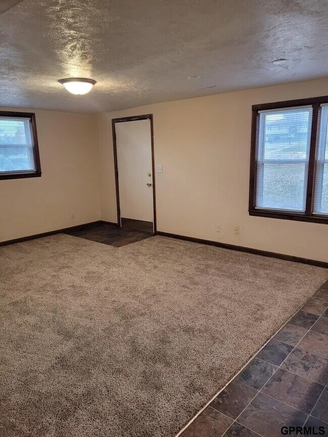 Foto del edificio - 910 Harrington Ave